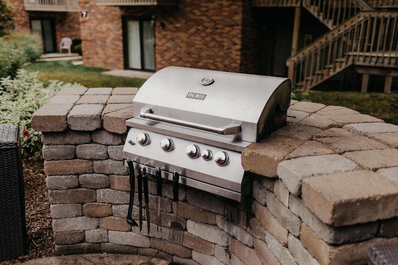 Eastland Suites Hotel & Conference Center