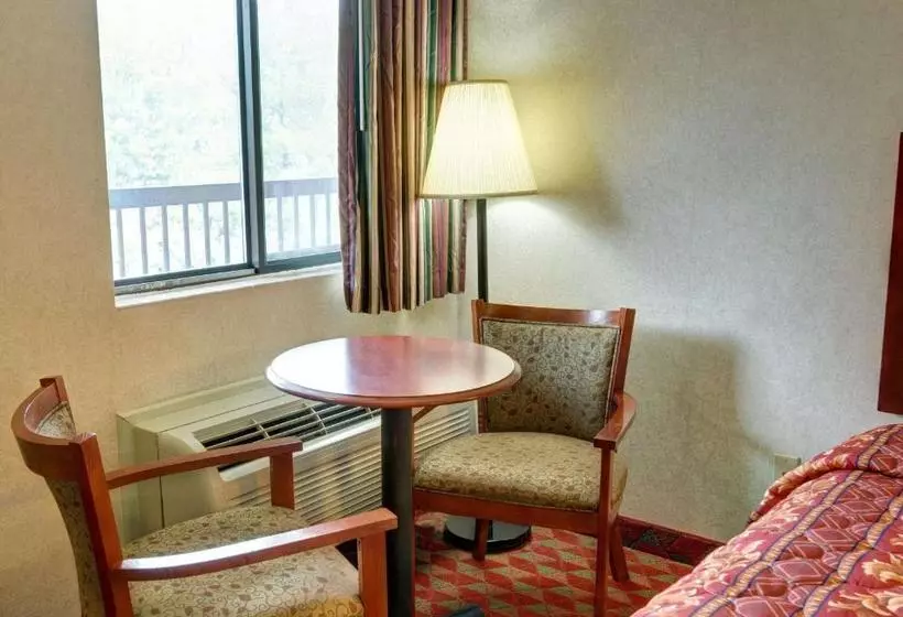 호텔 Red Carpet Inn By University Of Maryland