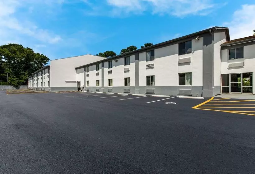 호텔 Econo Lodge Cherry Point