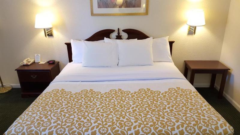 فندق Econo Lodge Cherry Point