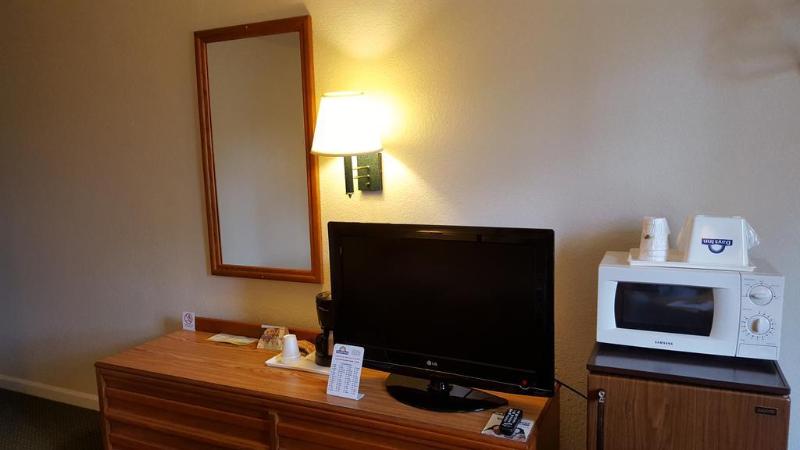 فندق Econo Lodge Cherry Point