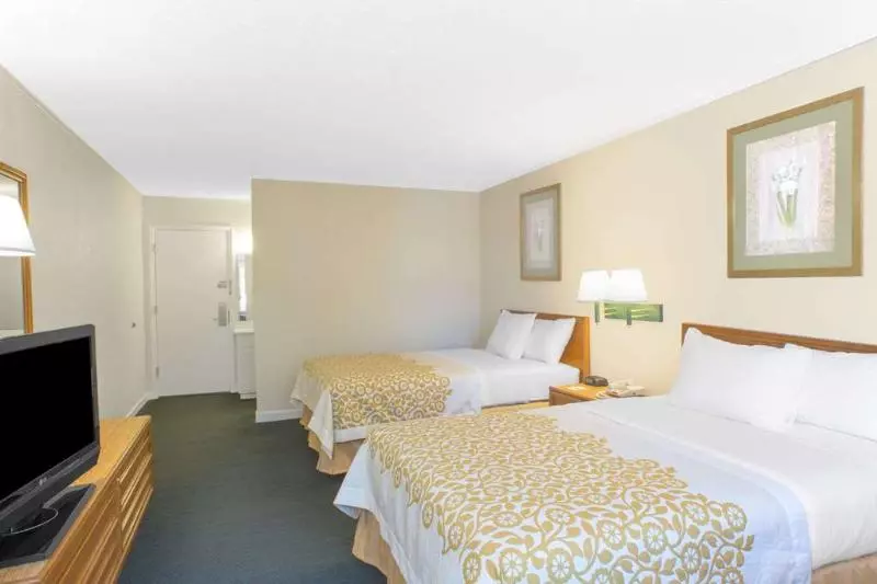 호텔 Econo Lodge Cherry Point