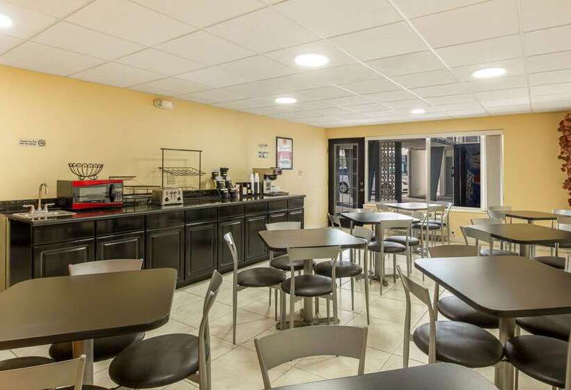 Szálloda Econo Lodge Fort Knox