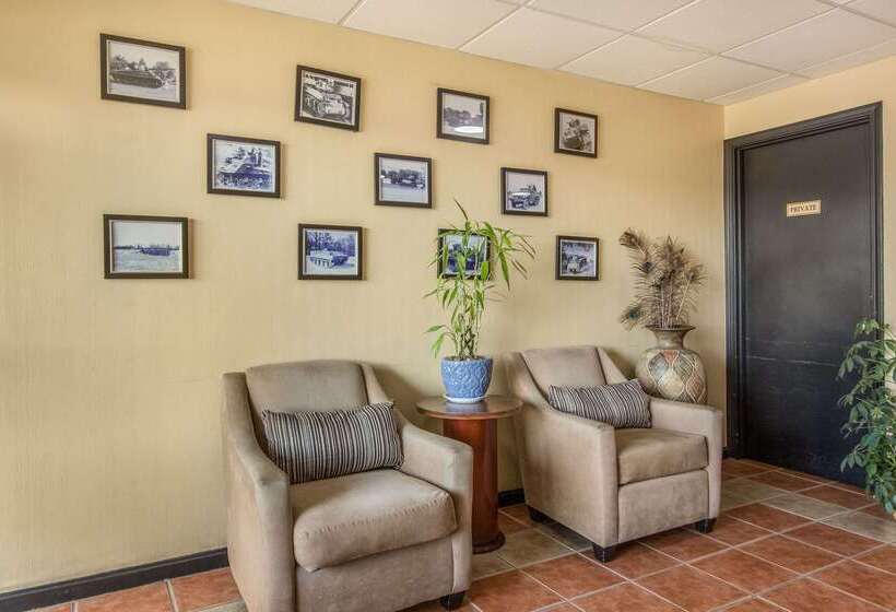 Szálloda Econo Lodge Fort Knox