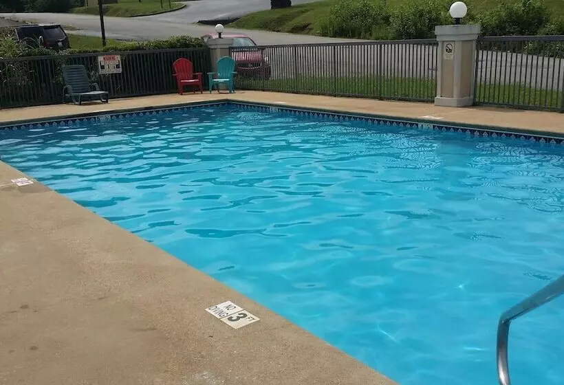 هتل Executive Inn And Suites Jackson