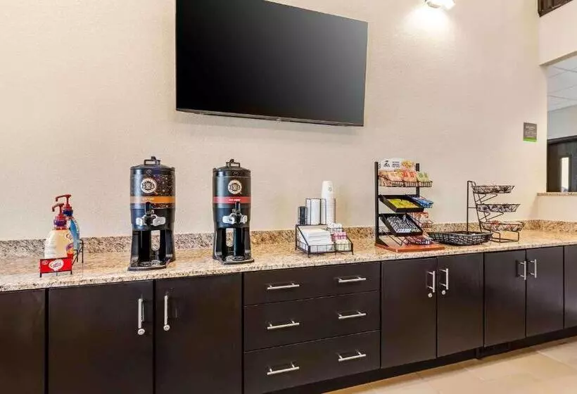 هتل Extended Stay America Suites Buffalo Airport