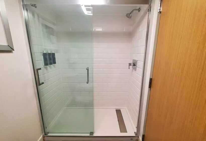 ホテル Four Points By Sheraton Allentown Lehigh Valley