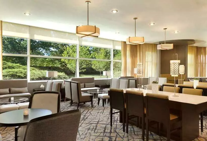 The Park Hotel At Meadowlands