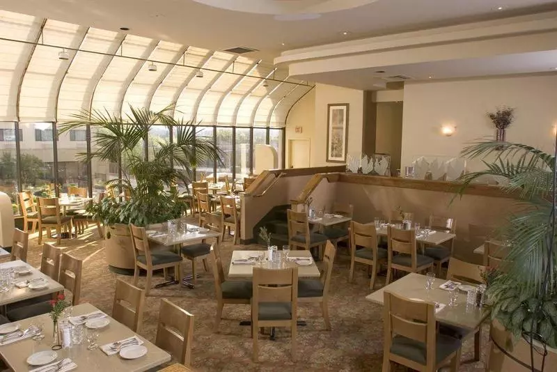 Monarch Hotel & Conference Center