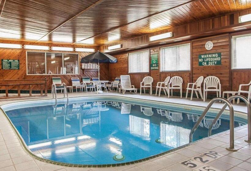 فندق Quality Inn