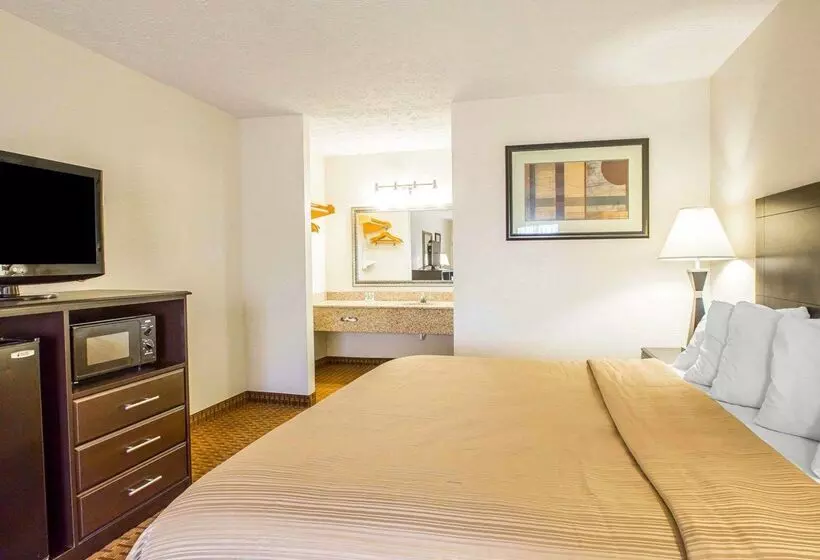 ホテル Quality Inn Dahlonega Near University