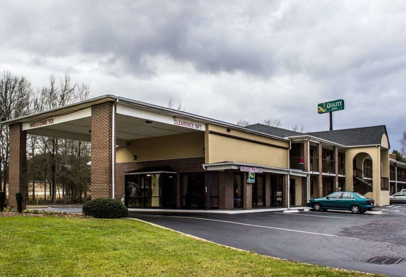 ホテル Quality Inn Kenly I 95