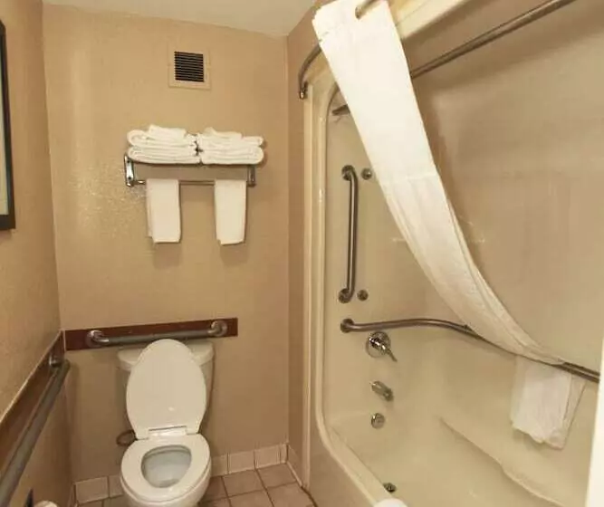 酒店 Quality Inn Kenly I 95