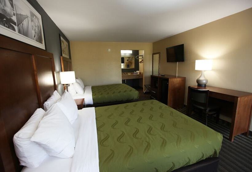 ホテル Quality Inn Kenly I 95