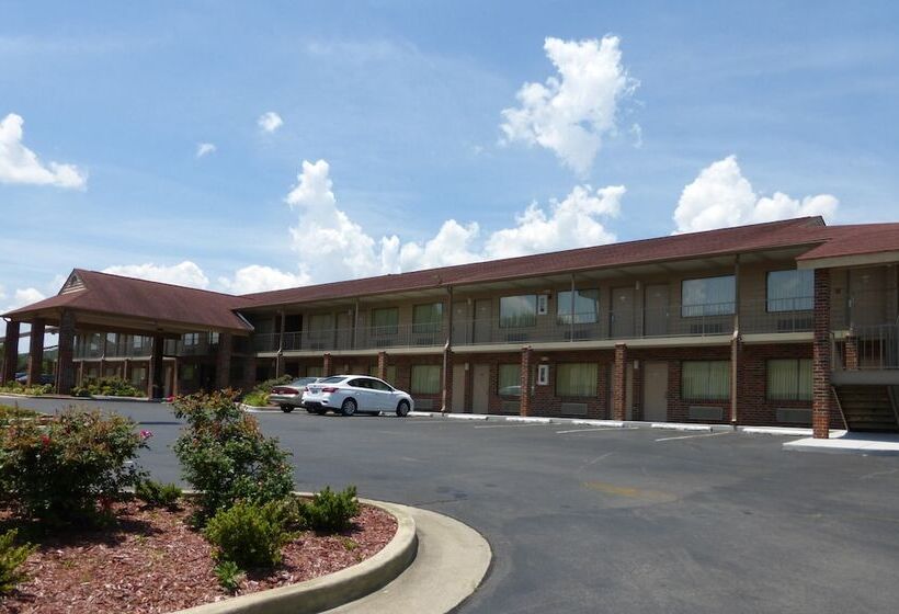 호텔 Red Roof Inn & Suites Cleveland, Tn