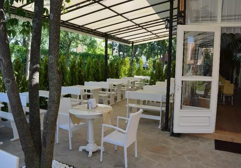 酒店 Riva   All Inclusive