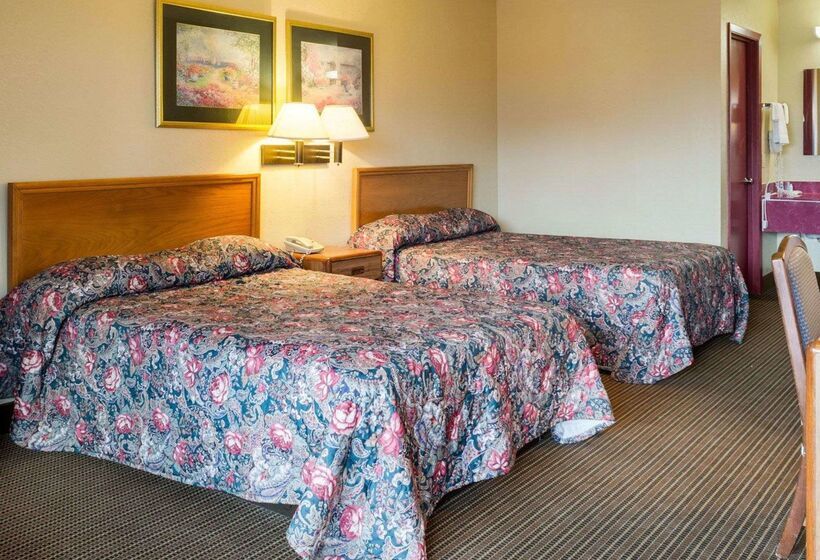 Motel 6 Greenwood, Ms