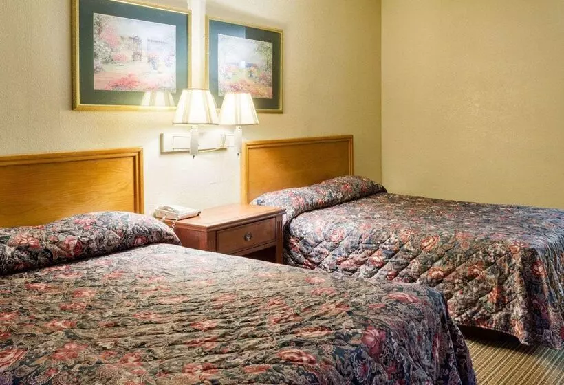 Motel 6 Greenwood, Ms