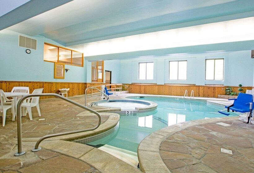 Отель Rodeway Inn