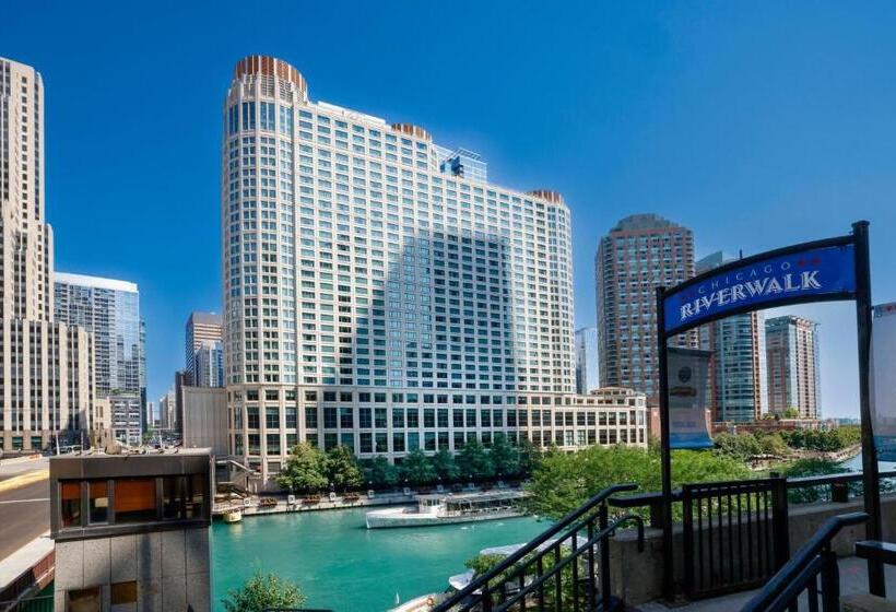 فندق Sheraton Grand Chicago Riverwalk