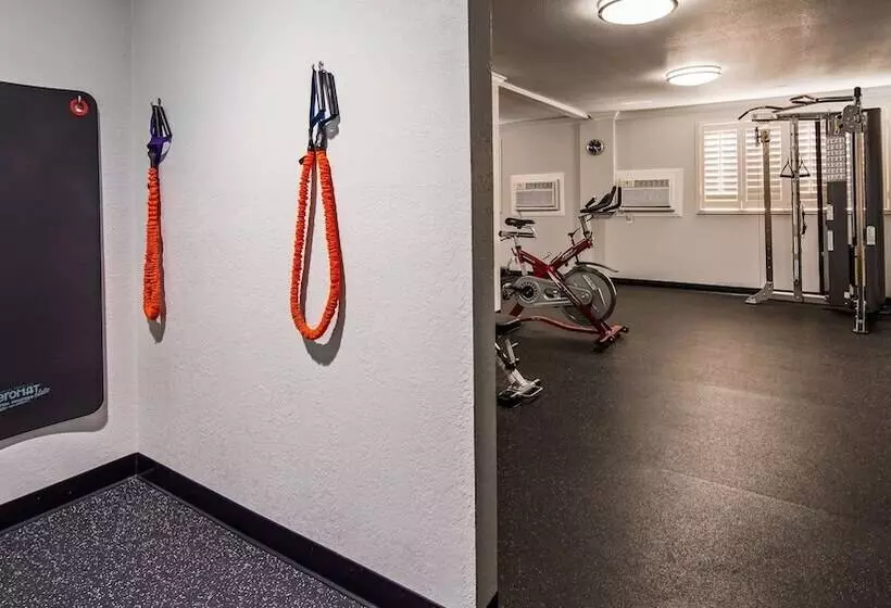 酒店 Lompoc Valley Inn And Suites