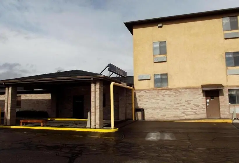 هتل Travelodge By Wyndham Elko Nv