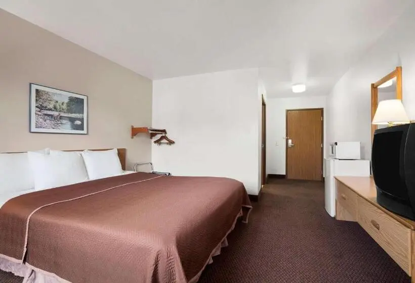 هتل Travelodge By Wyndham Elko Nv