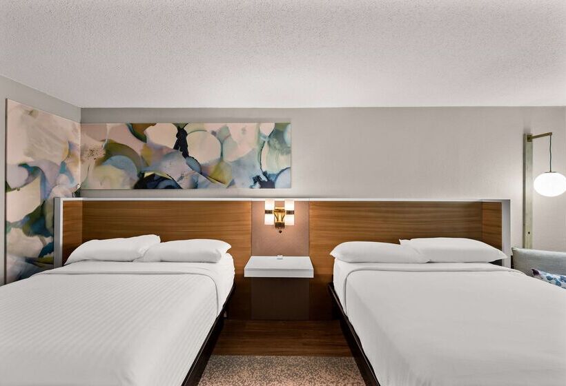 فندق Wyndham Garden Ankeny