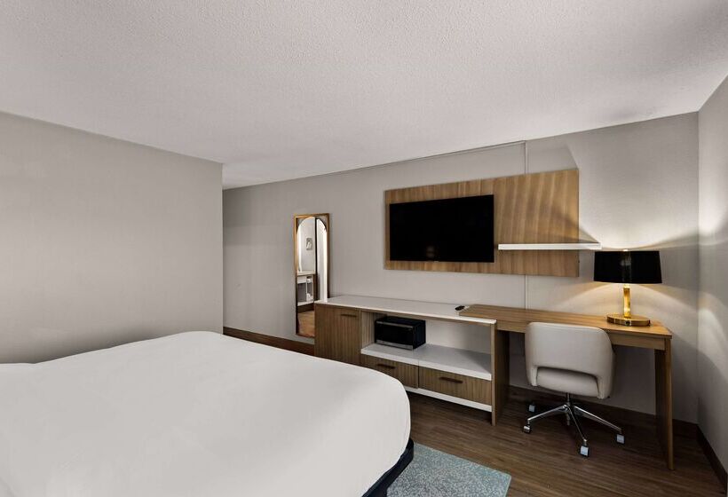 فندق Wyndham Garden Ankeny