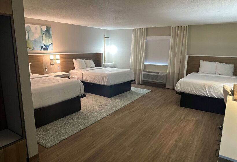 فندق Wyndham Garden Ankeny