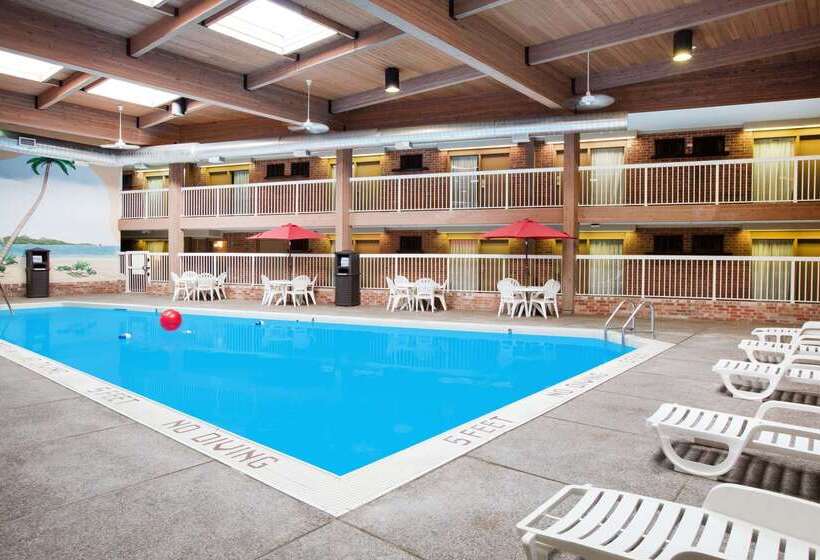 فندق Wyndham Garden Ankeny