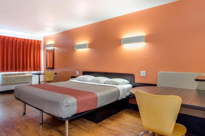 Motel 6 Bremen GA #4988