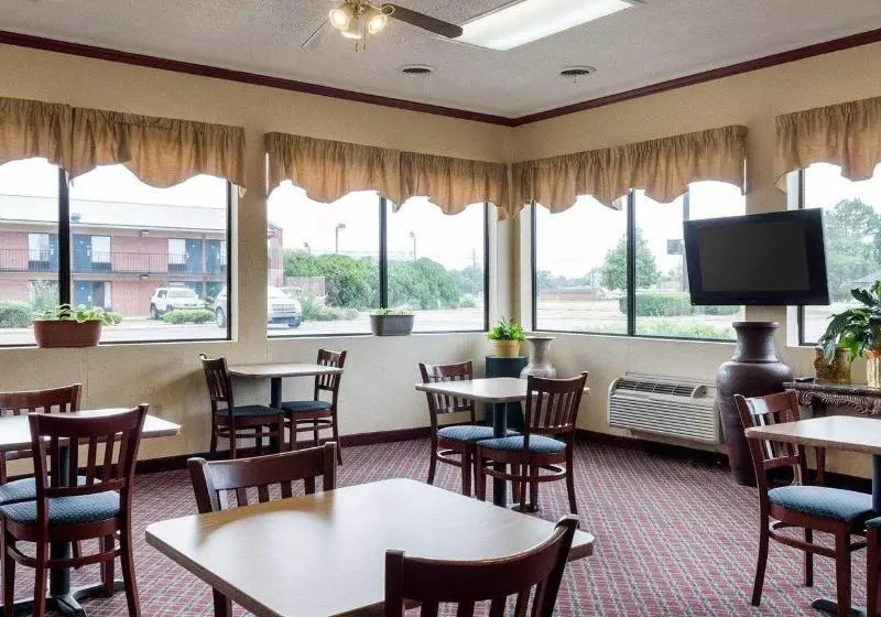 Motel 6 Greenwood, Ms