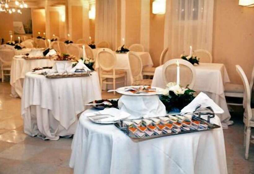 渡假胜地  Palace Hotel Vieste