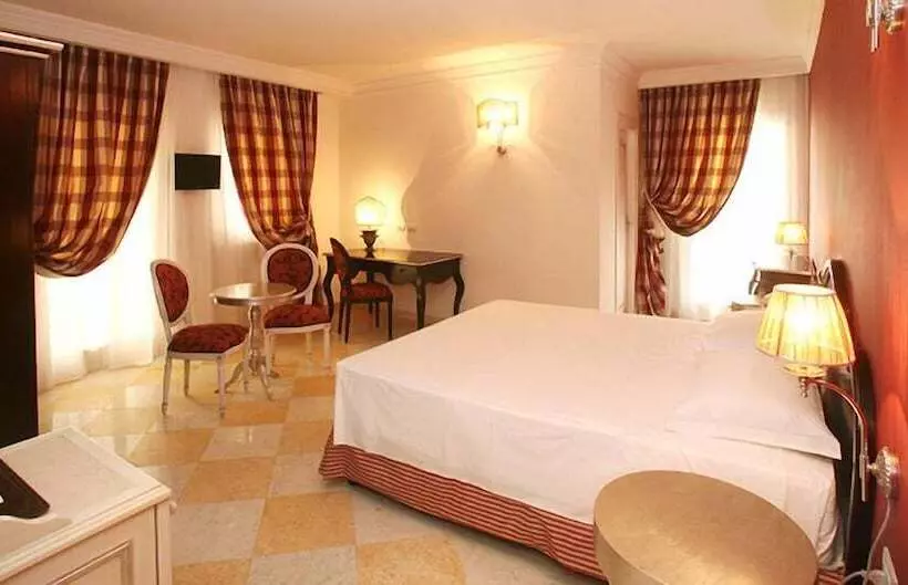 リゾートホテル Palace Hotel Vieste