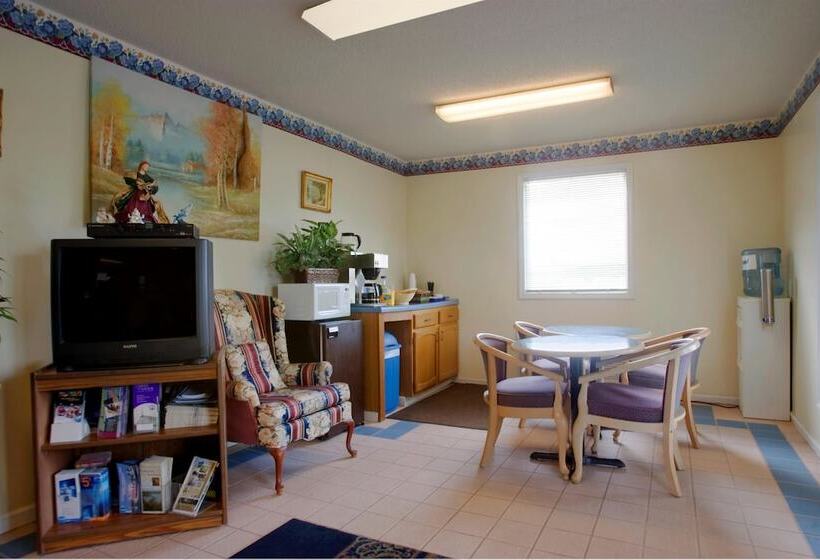 Отель Americas Best Value Inn Loudon Lenoir City