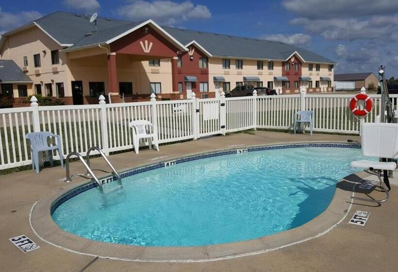 فندق Americas Best Value Inn And Suites   Nevada