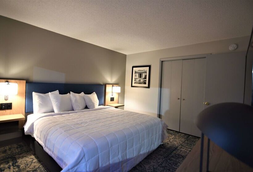 Отель Baymont By Wyndham Pine Grove I 81