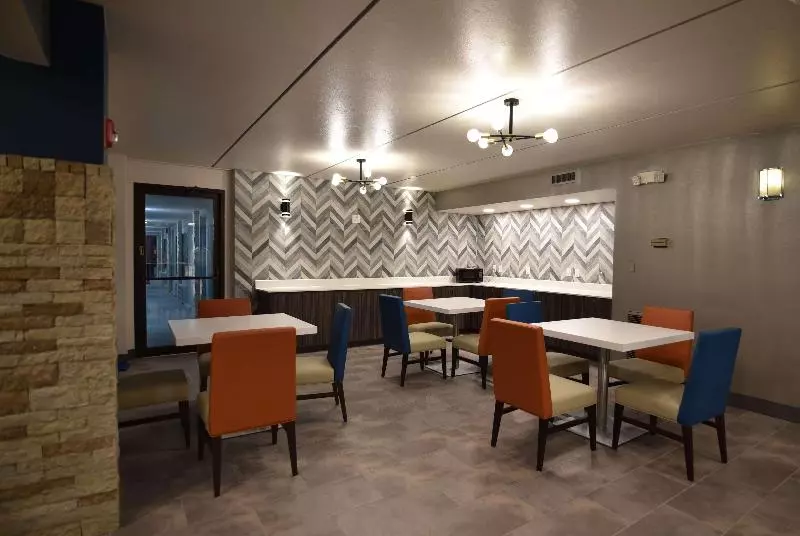 호텔 Baymont By Wyndham Pine Grove I 81