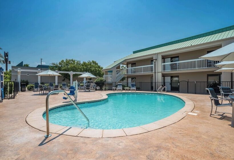 Отель Best Western Flagship Inn