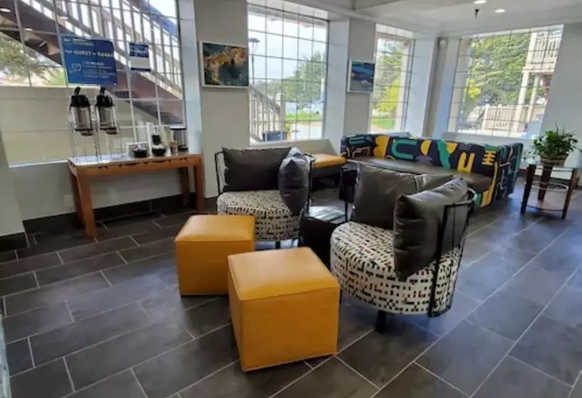 בית מלון כפרי Best Western Marina State Beach