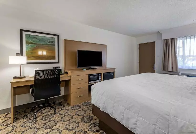 هتل Best Western Palm Beach Lakes