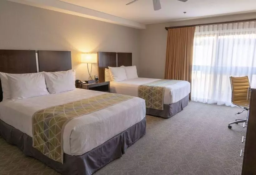 호텔 Best Western Plus Monterey Inn