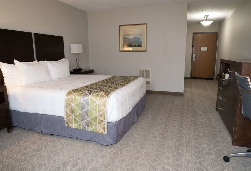 هتل Best Western Plus Monterey Inn