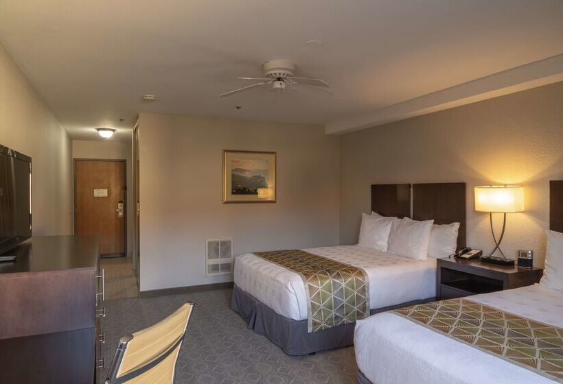 هتل Best Western Plus Monterey Inn
