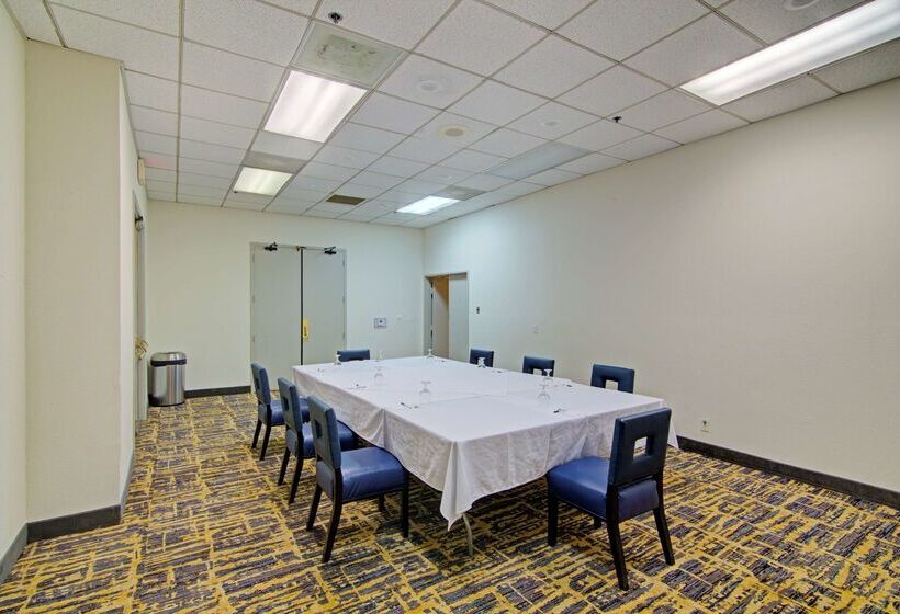 Best Western Posada Royale Hotel & Suites