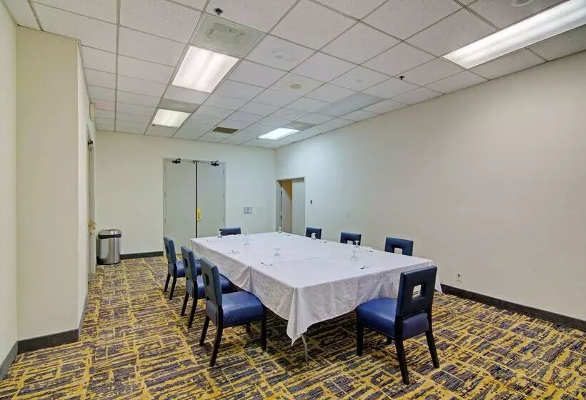 Best Western Posada Royale Hotel & Suites