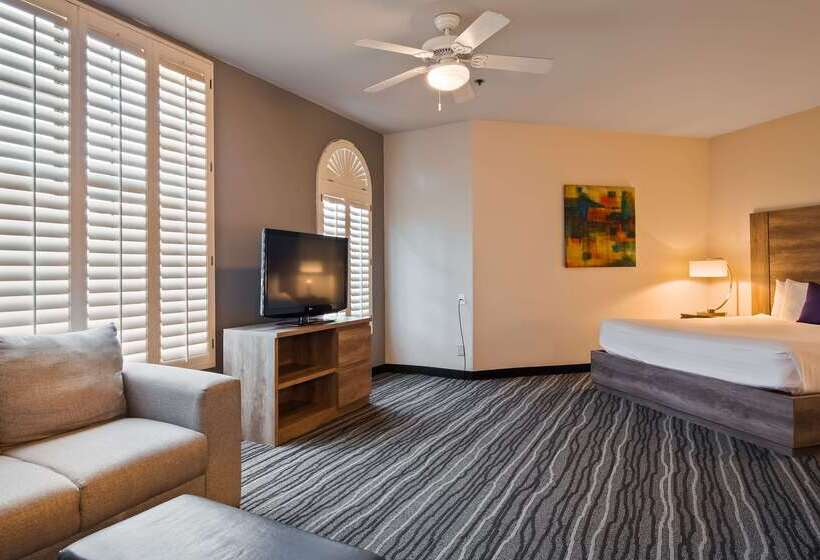 Best Western Posada Royale Hotel & Suites