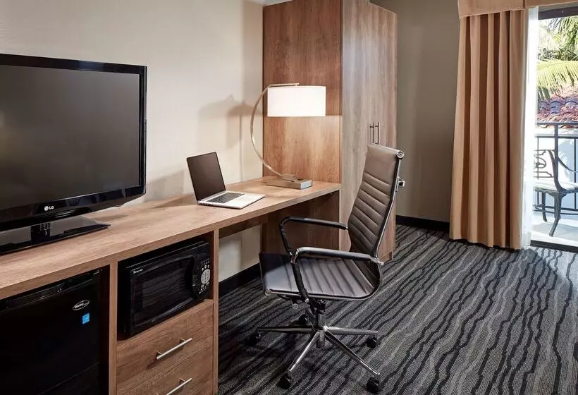 Best Western Posada Royale Hotel & Suites