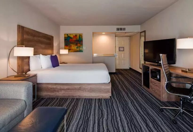 Best Western Posada Royale Hotel & Suites